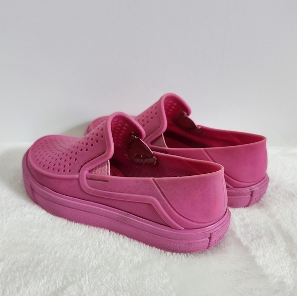 CROCS Barbie Pink Citilane Roka Slip On Shoes Children Size 10-11 - Picture 5 of 13